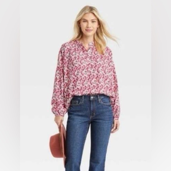 NWOT Universal Thread Balloon Long Sleeve Poet Blouse 29” P2P - Picture 2 of 10